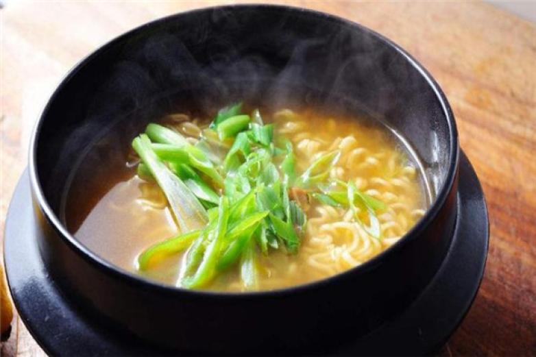 四爷牛拉牛肉面